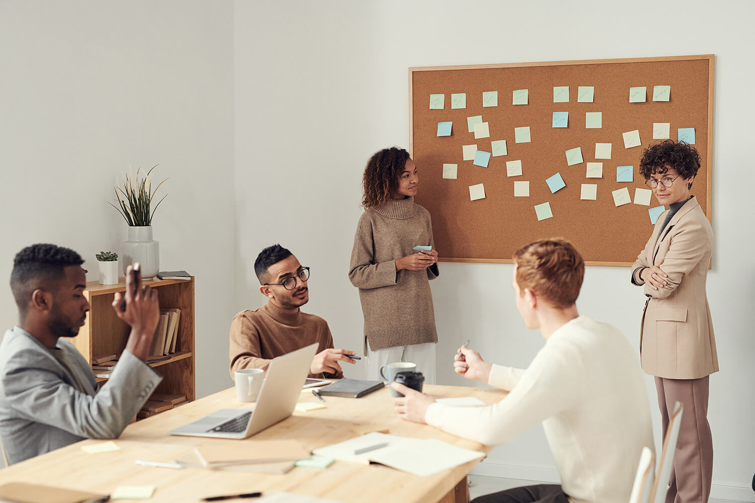 Picture showing a meeting